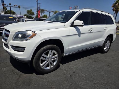 Used 2014 Mercedes-Benz GL 450 4MATIC image 27
