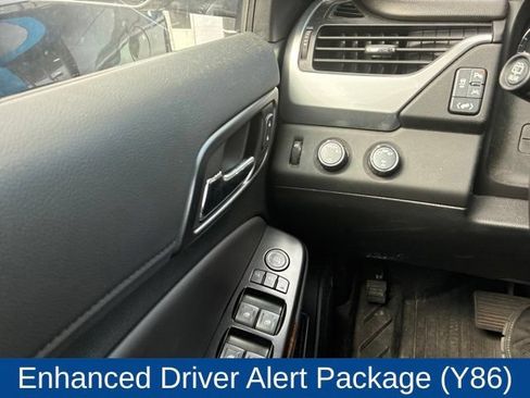 Used 2019 Chevrolet Tahoe LT AWD/4WD image 15