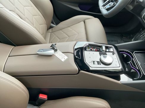 New 2026 BMW 530i RWD image 34