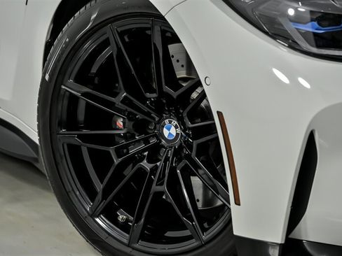 Used 2021 BMW M4 Competition w/ M Carbon Exterior Package RWD image 4