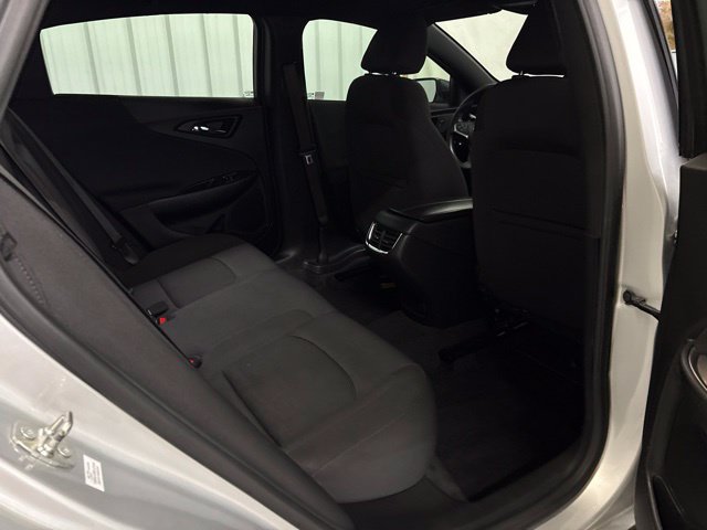 Used 2022 Chevrolet Malibu LT FWD image 11