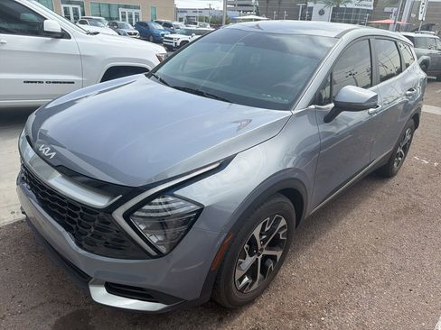 Certified 2024 Kia Sportage EX image 7