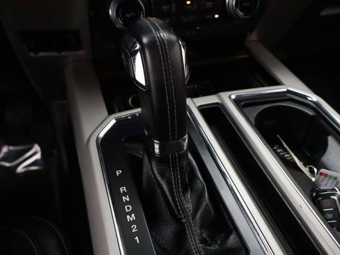 Used 2015 Ford F150 Lariat w/ Equipment Group 502A Luxury RWD image 9