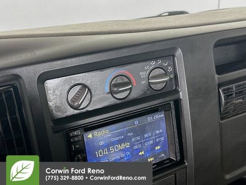 Used 2005 GMC Savana 2500 RWD image 15