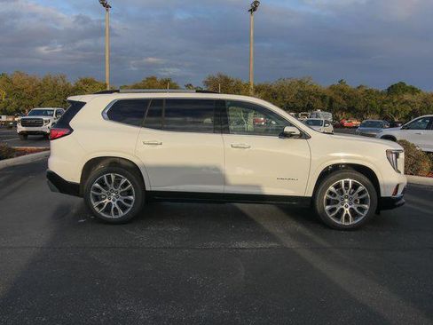 New 2026 GMC Acadia Denali w/ Super Cruise Package image 11
