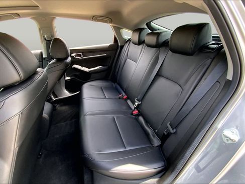 Used 2026 Acura Integra FWD image 19