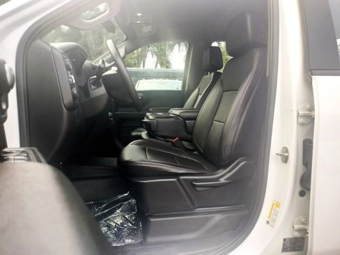 Used 2021 Chevrolet Silverado 2500 W/T w/ WT Fleet Convenience Package image 15