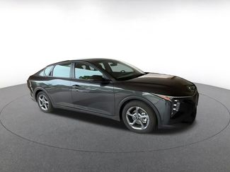 Used 2025 Kia K4 LXS FWD video 2
