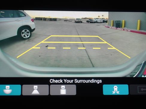 Used 2020 Honda Pilot Elite image 23