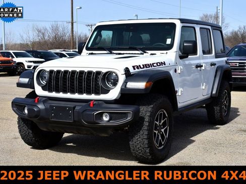 Used 2025 Jeep Wrangler Rubicon image 1