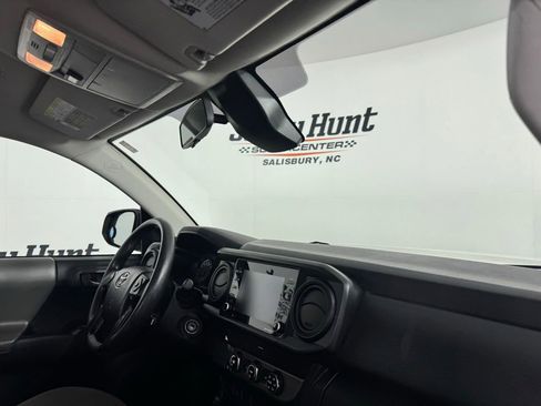 Used 2021 Toyota Tacoma SR image 27