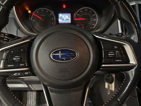 Used 2019 Subaru Crosstrek 2.0i Premium AWD/4WD image 11
