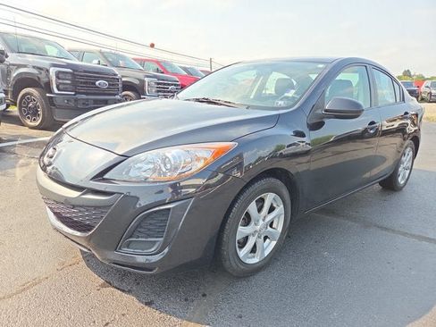 Used 2011 MAZDA MAZDA3 i Touring FWD image 2