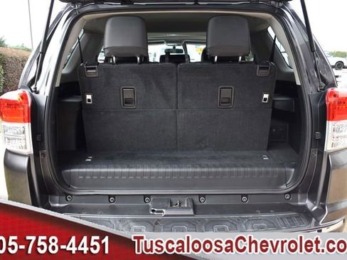 Used 2013 Toyota 4Runner SR5 w/ Convenience Pkg image 10