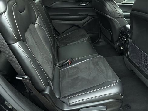 Used 2024 Jeep Grand Cherokee L Laredo image 38