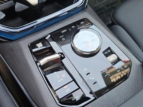 Certified 2025 BMW X3 xDrive30i w/ Premium Package AWD/4WD image 16