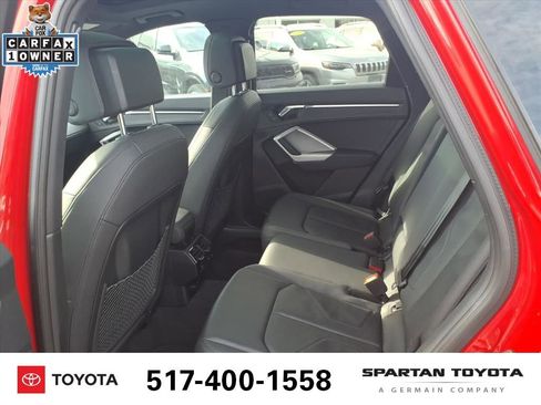 Used 2024 Audi Q3 2.0T Premium image 11