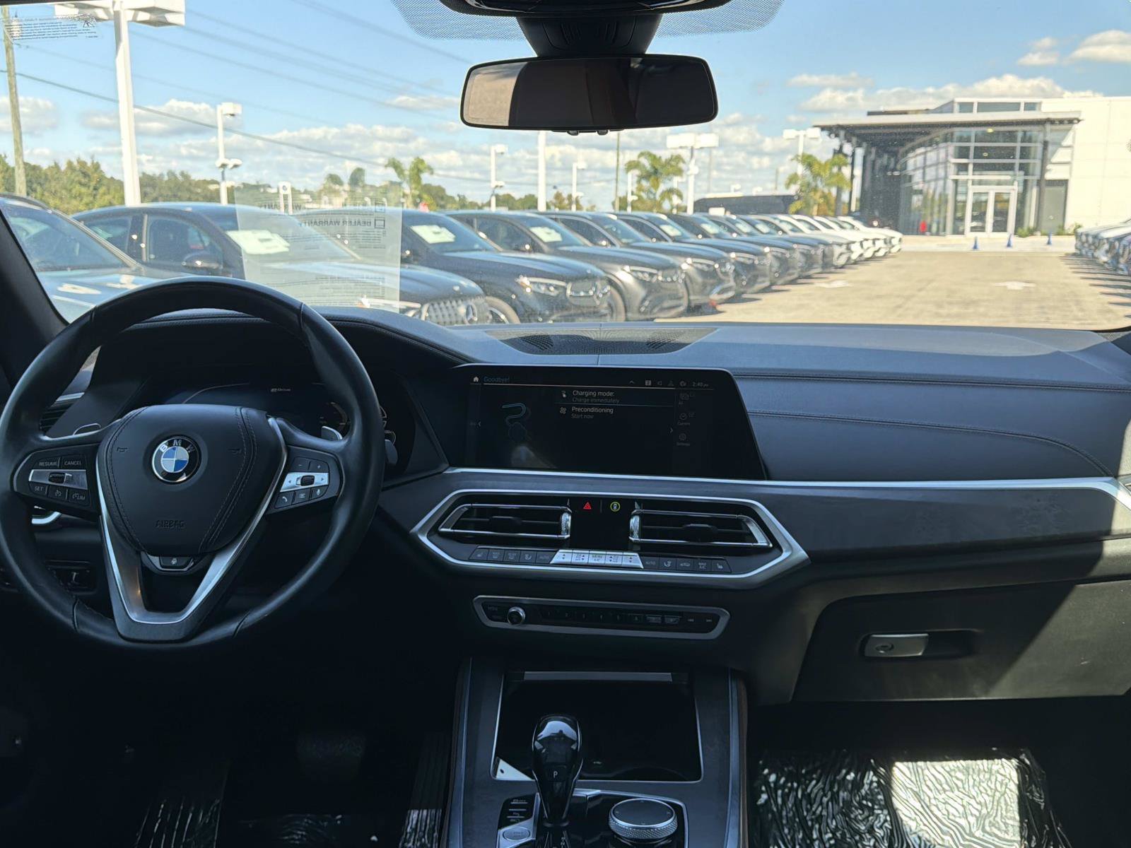 Used 2021 BMW X5 xDrive45e w/ Convenience Package AWD/4WD image 13