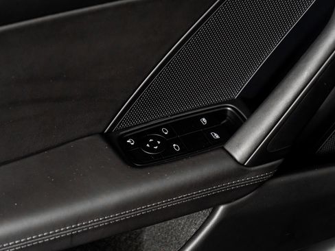 Used 2024 Porsche 911 Carrera GTS w/ Premium Package image 44