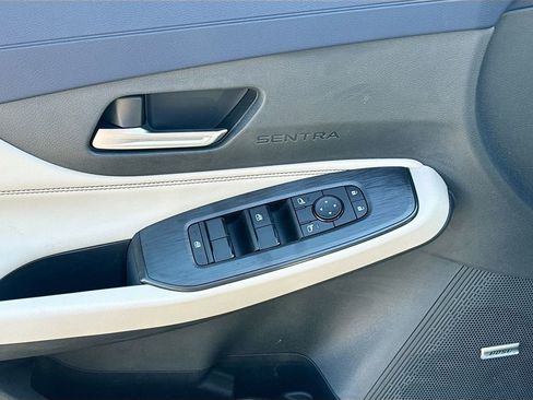 New 2026 Nissan Sentra SL FWD image 18