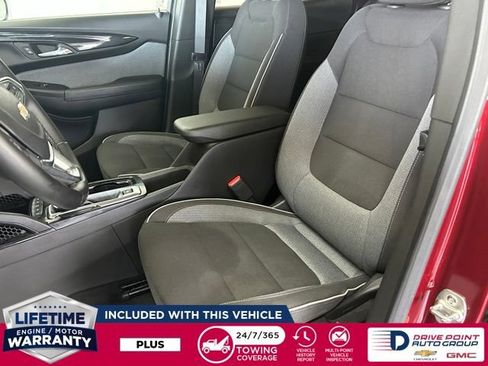 Used 2024 Chevrolet TrailBlazer LT w/ LT Cold Weather Package AWD/4WD image 14