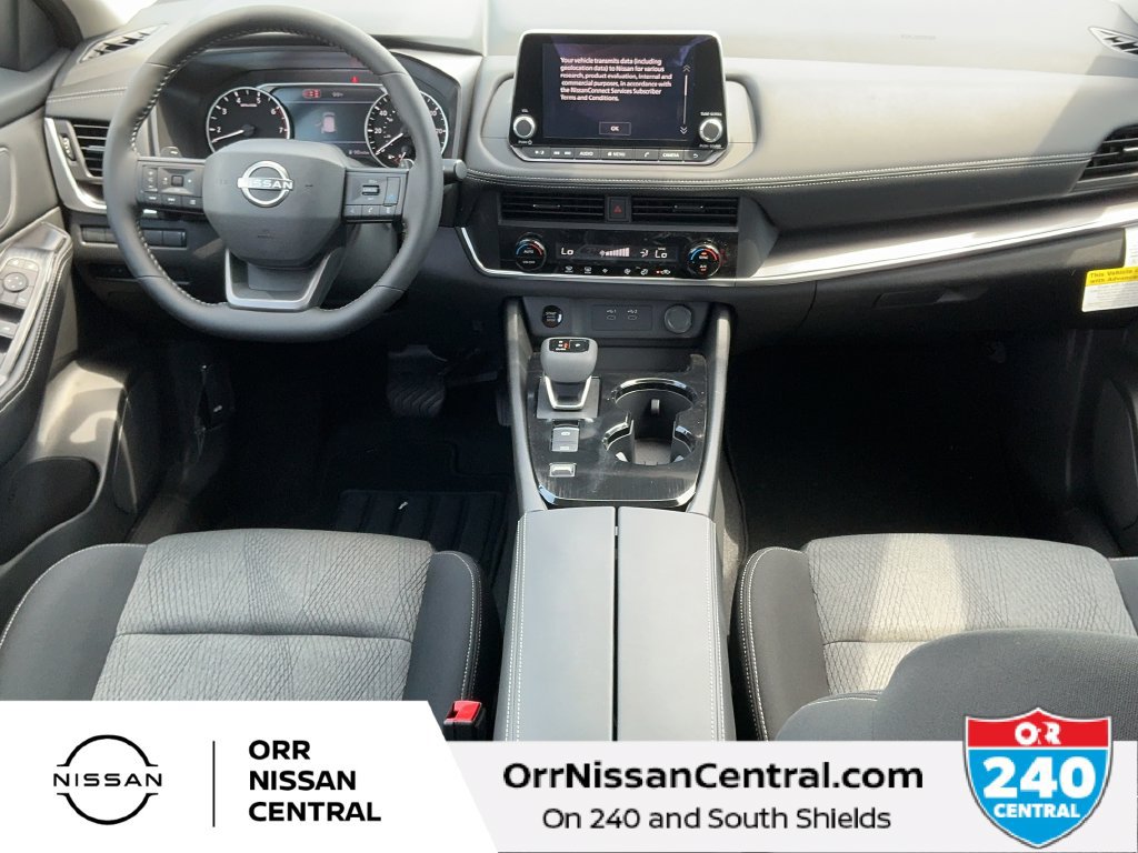 New 2026 Nissan Rogue SV FWD image 15