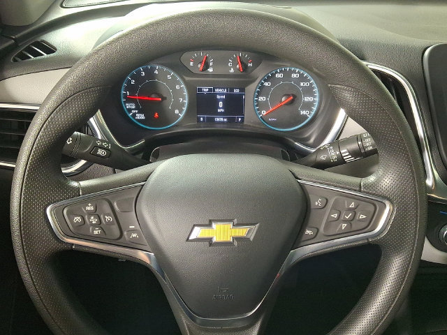 Used 2023 Chevrolet Equinox LS w/ Driver Confidence II Package AWD/4WD image 18