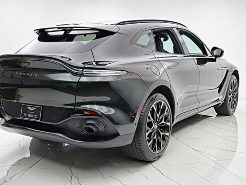 Used 2021 Aston Martin DBX AWD/4WD image 15