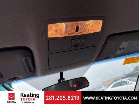 Used 2013 Toyota Highlander Plus image 20