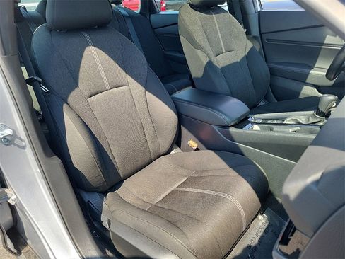 Used 2023 Honda Accord Sport image 18