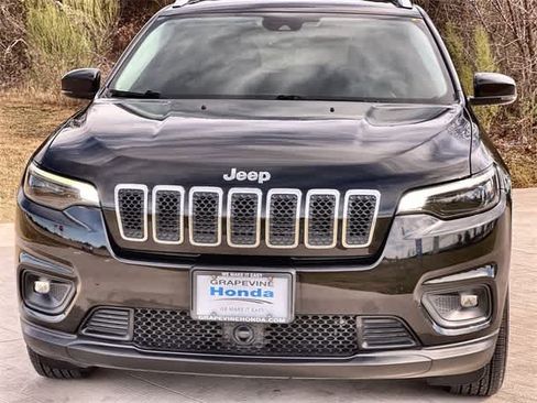 Used 2021 Jeep Cherokee Latitude Lux w/ Comfort/Convenience Group image 7