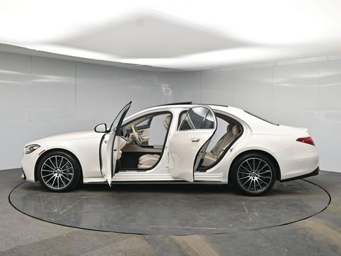 Used 2022 Mercedes-Benz S 580 4MATIC Sedan image 69