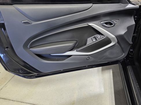 Used 2023 Chevrolet Camaro SS image 10