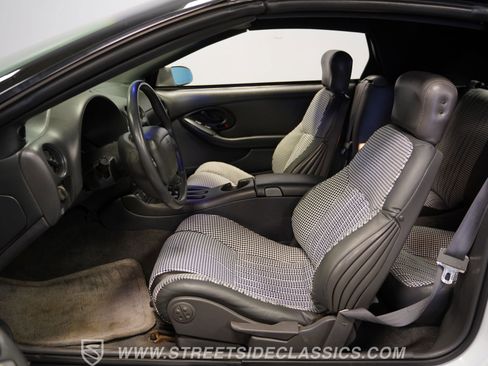 Used 1997 Pontiac Firebird Trans Am image 38