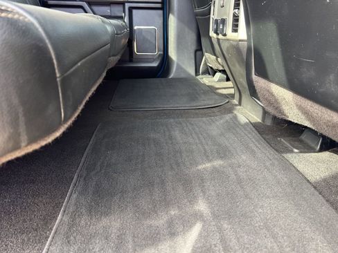 Used 2019 Ford F150 Lariat image 15