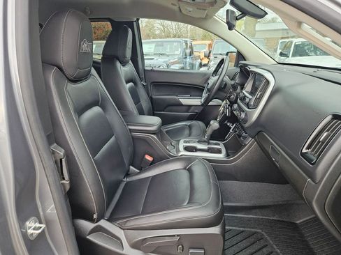 Used 2021 Chevrolet Colorado ZR2 w/ Colorado ZR2 Bison Edition image 16