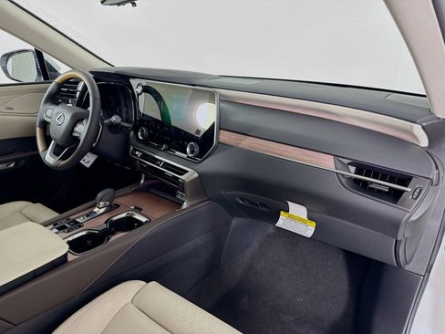 New 2026 Lexus RX 350 AWD w/ Convenience Package image 28