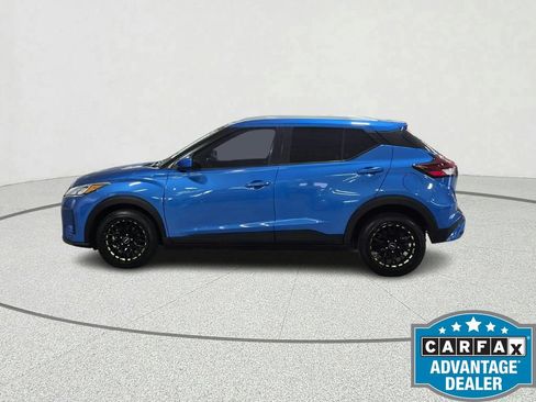 Used 2021 Nissan Kicks SV FWD image 4