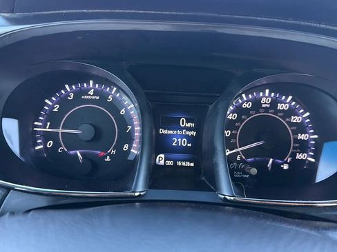 Used 2015 Toyota Avalon XLE Touring image 9