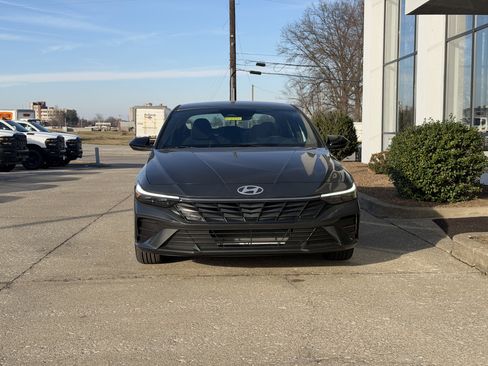 New 2026 Hyundai Elantra Sport FWD image 12