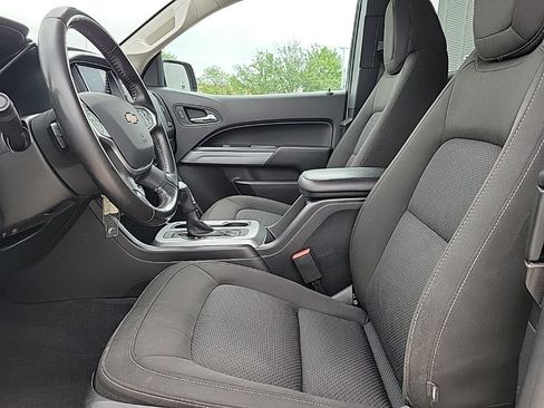 Used 2020 Chevrolet Colorado LT w/ LT Convenience Package AWD/4WD image 11