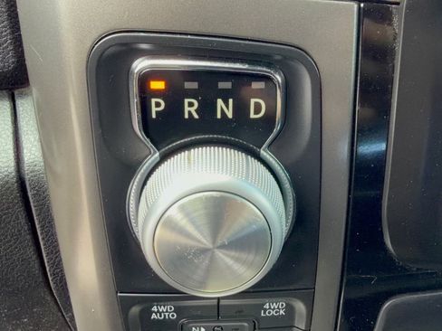 Used 2017 RAM 1500 Sport w/ Black Ram 1500 Sport Group AWD/4WD image 21