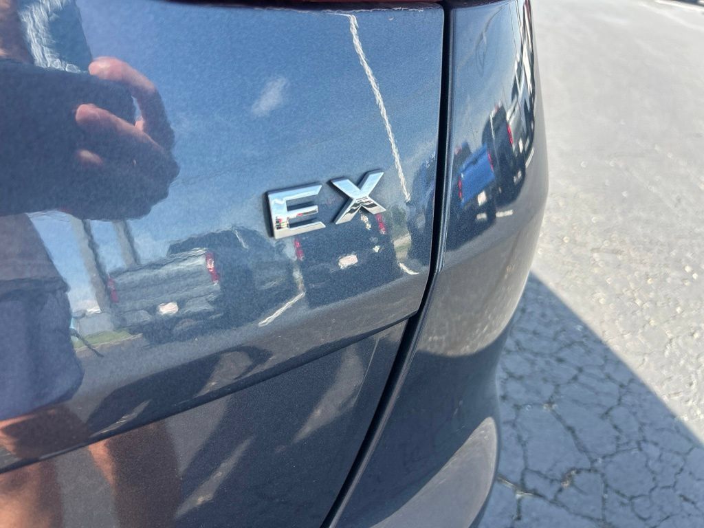 Used 2020 Kia Sportage EX FWD image 11