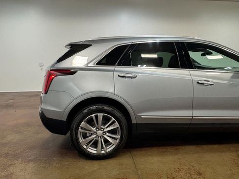 Used 2025 Cadillac XT5 Premium Luxury image 32