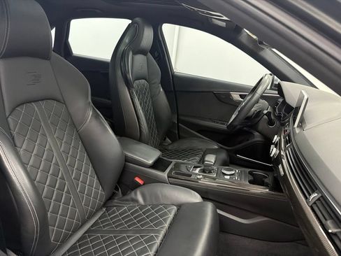 Used 2018 Audi S4 Prestige AWD/4WD image 32