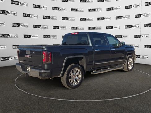 Used 2018 GMC Sierra 1500 SLT w/ SLT Premium Package image 6