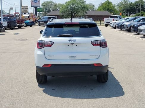Used 2025 Jeep Compass Limited AWD/4WD image 5