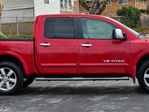 Used 2008 Nissan Titan 4x4 Crew Cab image 6