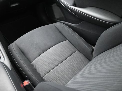 Used 2024 Nissan Sentra SV FWD image 8