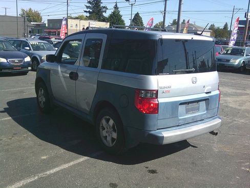 Used 2005 Honda Element EX image 10